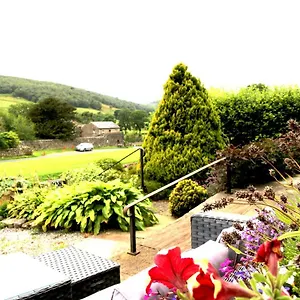 Romany Bed & Breakfast Buckden (North Yorkshire)