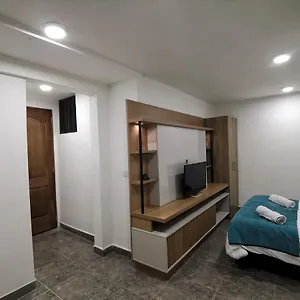Hermosos Cerca Aeropuerto Jmc Apartamento
